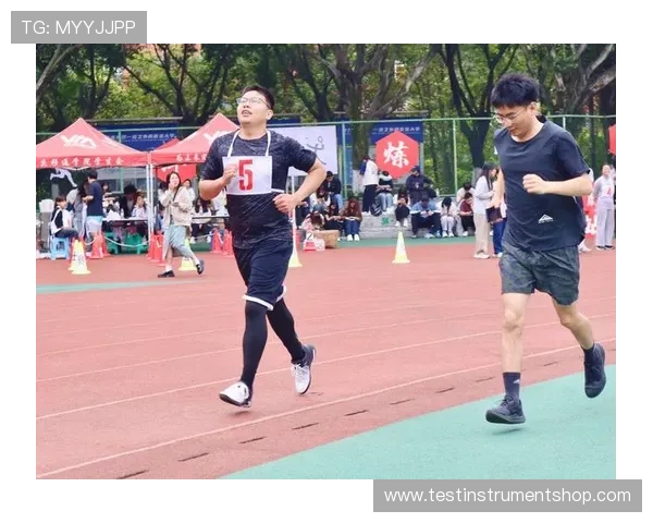 极速体育提供丰富多样的体育赛事模拟,满足不同玩家对速度与激情的极致追求与挑战